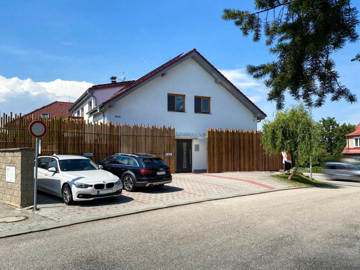 Modern Fully Equipped Studio With Parking Zavadilka 2620 Ceske Budejovice Exterior photo